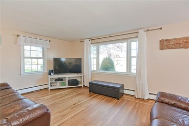 18 Scenic View Dr, Smithfield, RI 02917 - photo 5