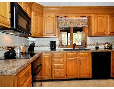 46 Maple Crest Dr, Smithfield, RI 02828 - photo 7