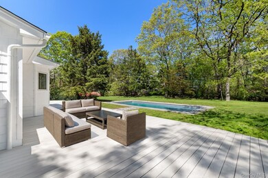 4 Pine Tree Ct, East Quogue, NY 11942 - photo 6