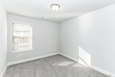 10161 Pelican Hills Ln, Cleveland, TX 77327 - photo 4