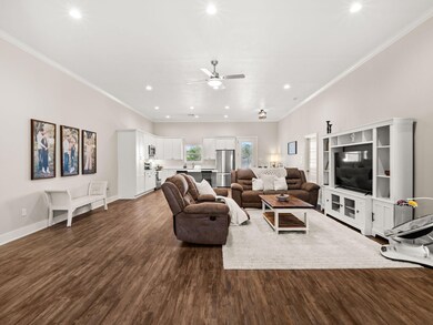 2011 Luke Ln, DeRidder, LA 70634