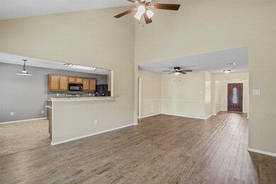Breakfast Bar in kitchen/Living area