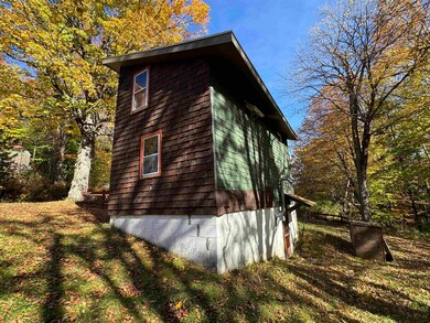 359 Case Ln, Readsboro, VT 05350 - photo 3