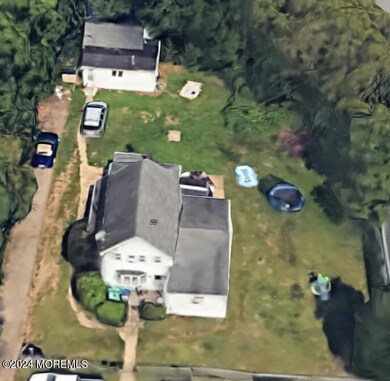 20 Howard Ave, Keansburg, NJ 07734 - photo 2