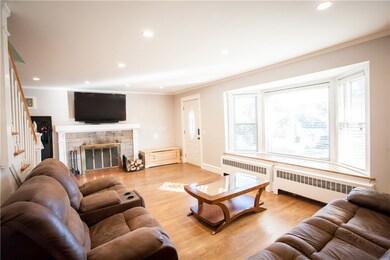 10 Brayton St, West Warwick, RI 02893 - photo 5