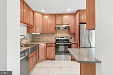 3676 Childress Terrace, Burtonsville, MD 20866 - photo 5