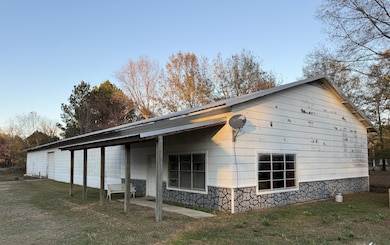 1491 Maple Rd, Nettleton, MS 38858 - photo 3