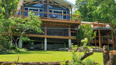 Lake side Beauty