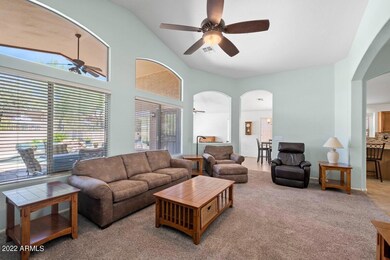Living Room 2 (2)
