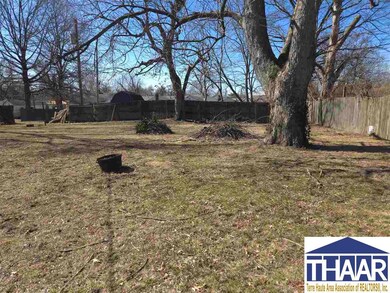 3037 S 10th St, Terre Haute, IN 47802 - photo 6