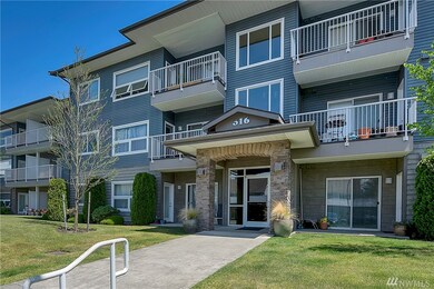 516 Darby Dr unit 310, Bellingham, WA 98226 - photo 2
