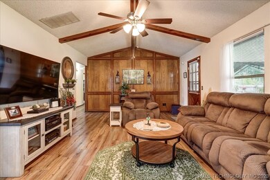 1513 W Phoenix Place, Broken Arrow, OK 74011 - photo 7