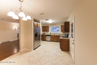 7122 Singapore Rd, Jacksonville, FL 32216 - photo 7