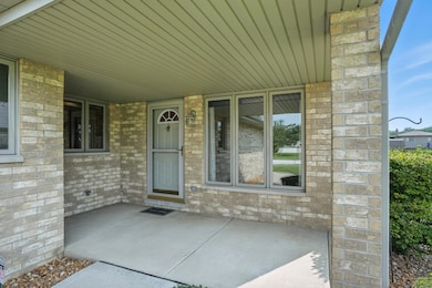 14145 Kedvale Ave unit 3, Midlothian, IL 60445 - photo 2