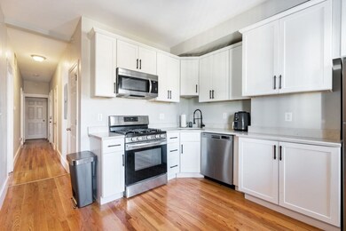 666 E 8th St unit 2, Boston, MA 02127 - photo 2