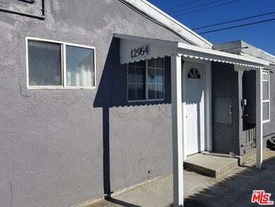 12956 Macneil St, Sylmar, CA 91342 - photo 2