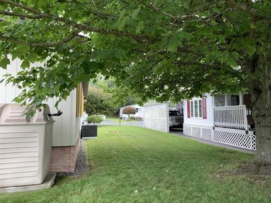 18 Castle Rd unit 176, Attleboro, MA 02703 - photo 5