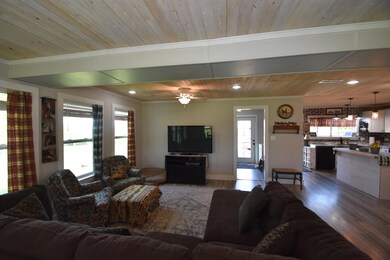 933 A T Dean Rd, Harrodsburg, KY 40330 - photo 7