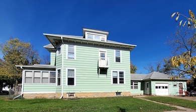 126 1/2 S 4th St unit 203, River Falls, WI 54022 - photo 3