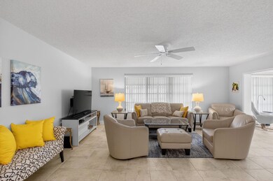 1390 High Point Way SW unit D, Delray Beach, FL 33445 - photo 5