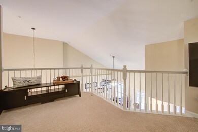 46604 Ellicott Square unit 302, Sterling, VA 20165 - photo 5