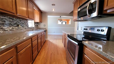 5247 Appleton Ave, Jacksonville, FL 32210 - photo 3