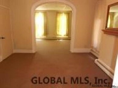 197 Stow Ave unit 2nd fl, Troy, NY 12180 - photo 3