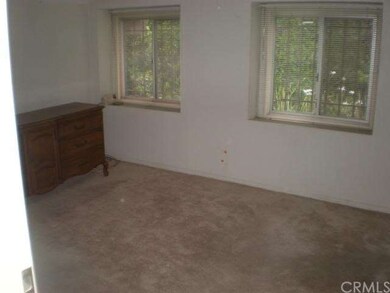 Bright & airy Master suite with His & Hers bathroo