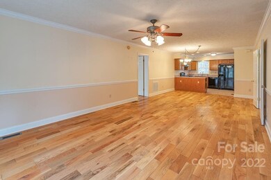 5 Parkway Creek Dr, Asheville, NC 28803 - photo 4