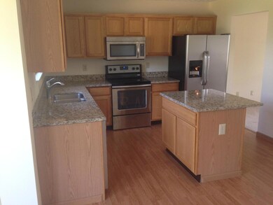 Gourmet kitchen