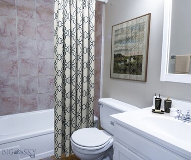 Virtually Staged Upstairs Bath