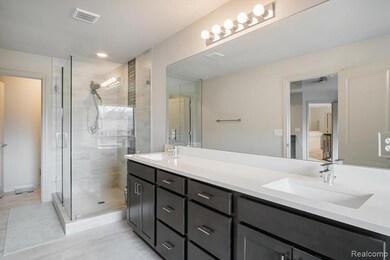 5317 Rangemore Dr, Troy, MI 48085 - photo 7