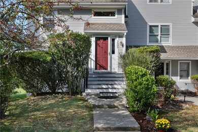 1505 Fairway Dr, Middletown, RI 02842 - photo 2