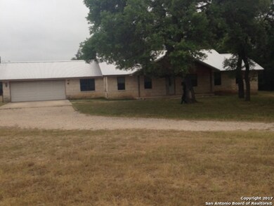 125 Private Road 345, Hondo, TX 78861 - photo 2
