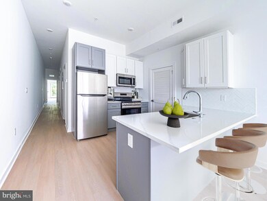 2403 W Thompson St unit 3, Philadelphia, PA 19121 - photo 2