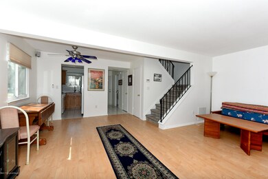 8 Owl livingroom1