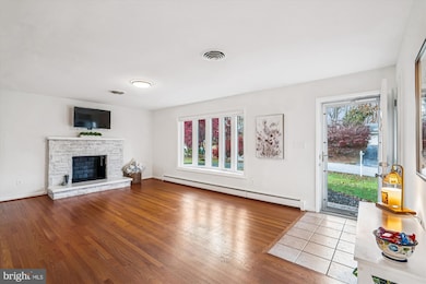 2211 Mount Hebron Dr, Ellicott City, MD 21042 - photo 5