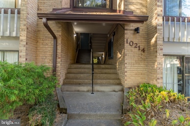 10214 Bushman Dr unit 101, Oakton, VA 22124 - photo 2