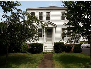 400 Middle Hwy unit 402, Barrington, RI 02806 - photo 2