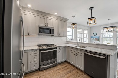 08-Kitchen