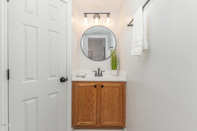 135 Licorice PowderRoom