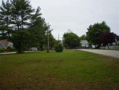 38 Lewis Park, Rockland, MA 02370 - photo 3