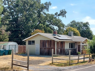 2827 Stingy Ln, Anderson, CA 96007 - photo 3