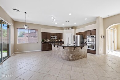 Kitchen/Breakfast Nook