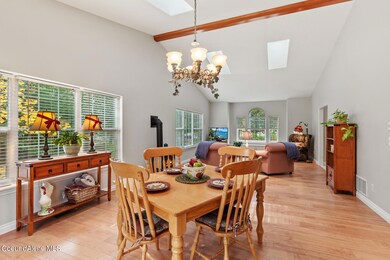 Formal dining