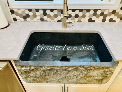 14747 Lambert St, Williston, ND 58801 - photo 5