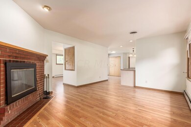 017_b8ab3_M 1000 Beechview035