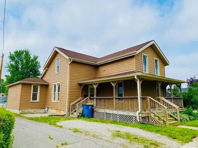 335 W 2nd St, Auburn, IN 46706 - photo 4