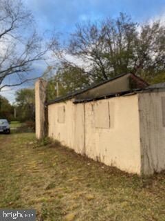 36039 Carver Rd, Chaptico, MD 20621 - photo 5