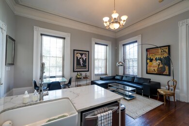 214 Calhoun St-31